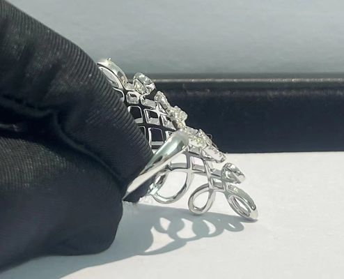 オーダーメイド高級ジュエリー、エクスクルーシブブランドパーソナライゼーション