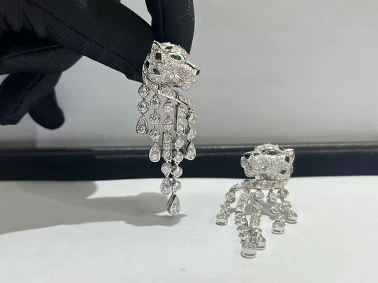 ダイヤモンドが付いているPanthere促されたde Brand Earrings 18kのホワイト ゴールド