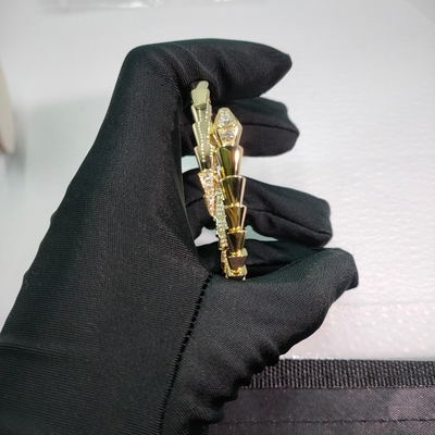 18K ゴールド ダイヤモンド ブレスレット 蛇蛇 ワンコイル 18Kt 黄金 ブレスレット 首と尻尾にパヴェのダイヤモンドセット